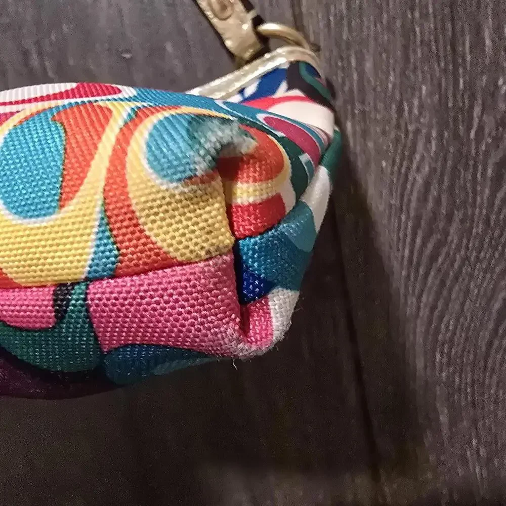 *SOLD*Coach Poppy Multicolor Wristlet Clutch - Picture 5 of 9